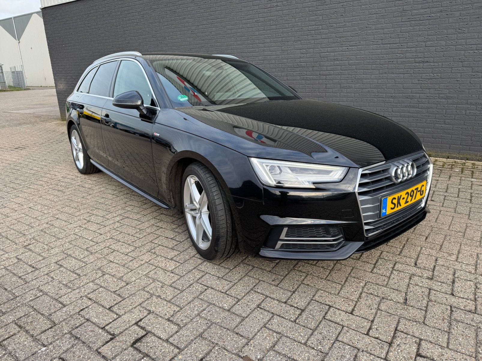 Audi A4 1.4 Tfsi 150pk Sport 3x S-line S Tronic Automaat, Auto's, Zwart, Zwart, Origineel Nederlands, Particulier