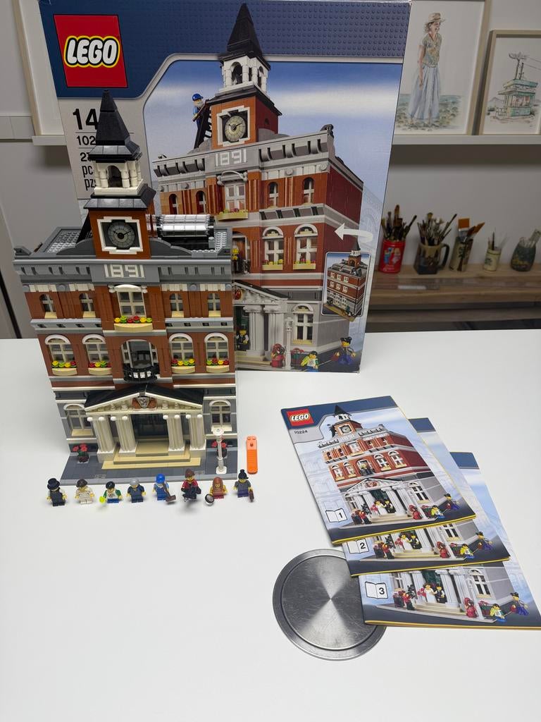 Lego 10224 Town Hall, Lego, Ophalen of Verzenden, Zo goed als nieuw, Compleet