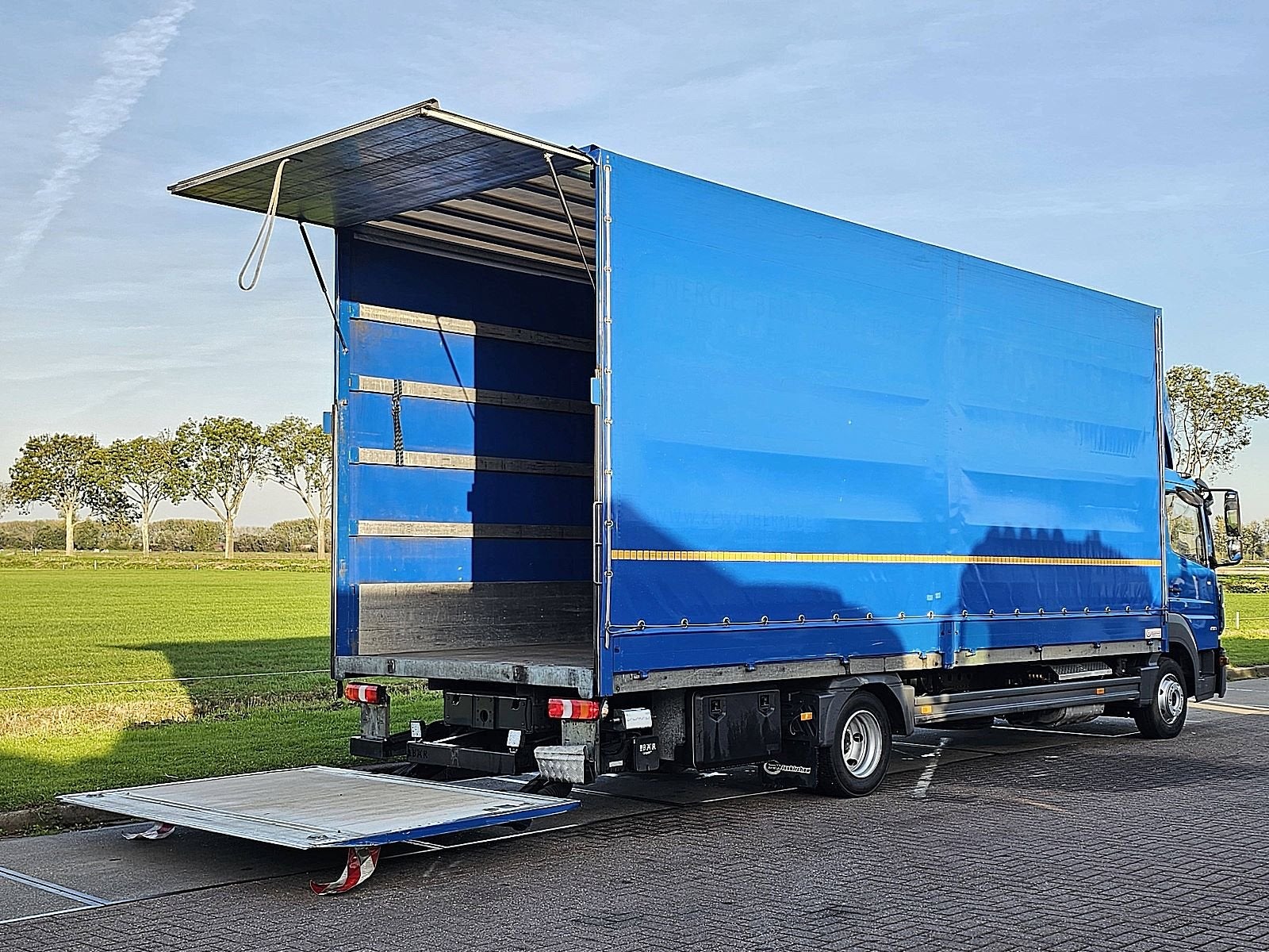 MERCEDES-BENZ ATEGO 818 airco taillift, Auto's, Euro 6, Mercedes-Benz, Bedrijf, 177 pk