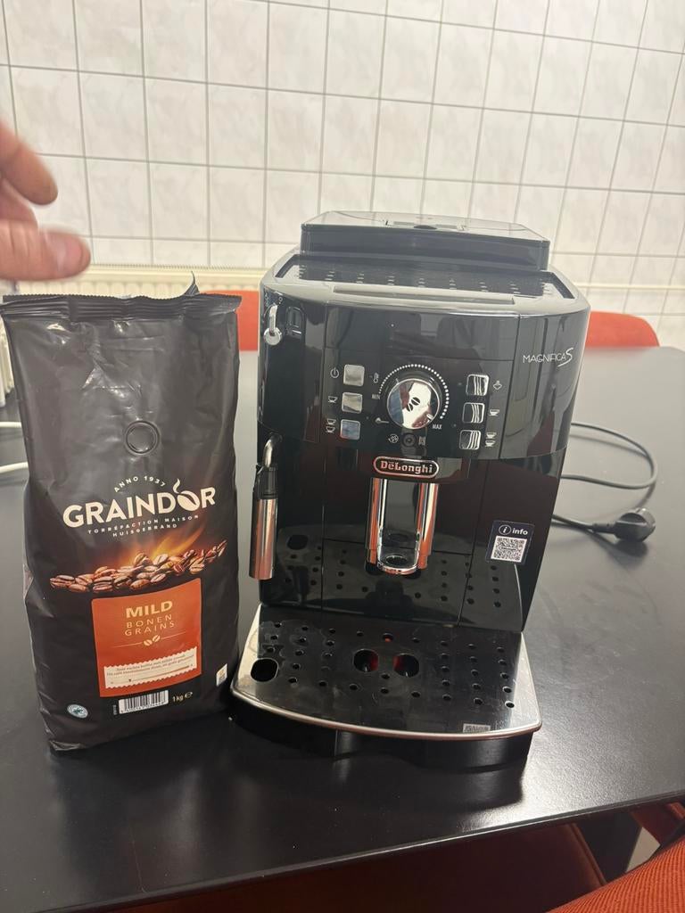 Delonghi koffie zet apparaat, Koffiebonen, 1 kopje, Ophalen, Stoompijpje