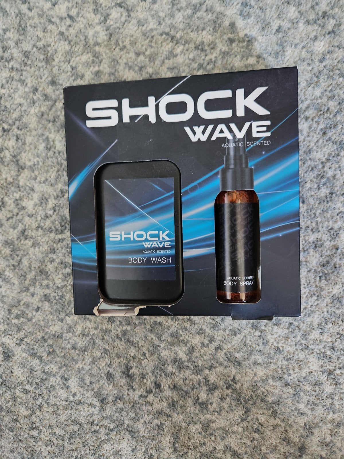 Shock Wave Aquatic Scented Body Wash & Spray Set, Ophalen of Verzenden, Nieuw, Bad & Douche