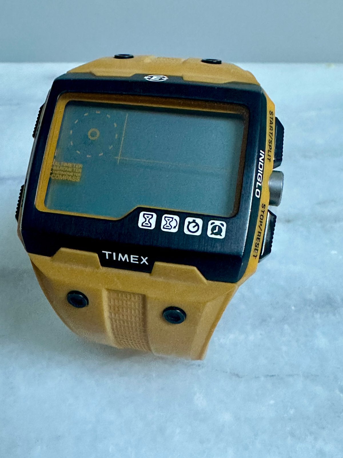 Vintage Timex WS4 Expedition kleur geel, Verzamelen, Retro, Ophalen of Verzenden