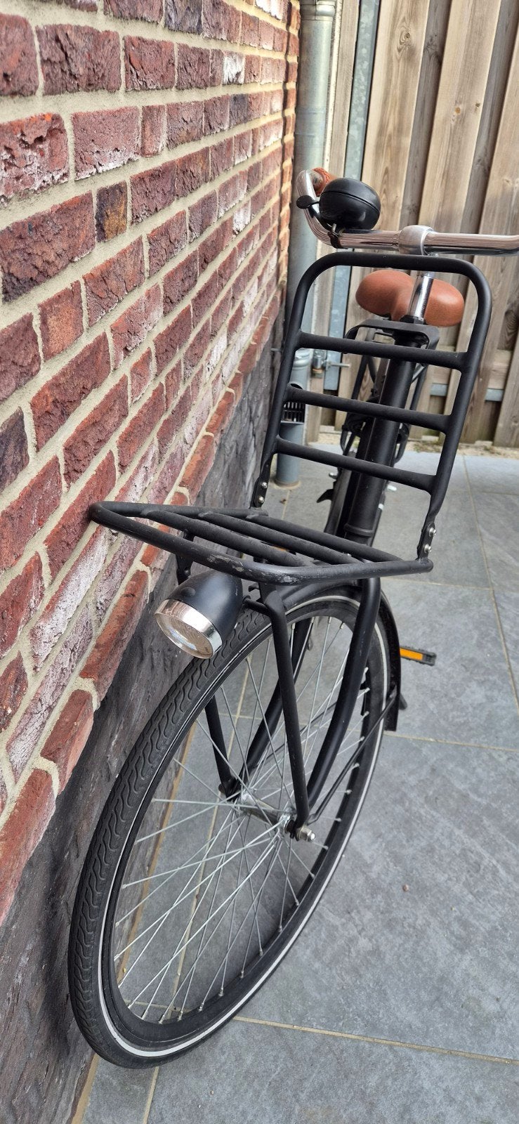 Zwarte kinderfiets met voordrager en terugtraprem, Ophalen, Gebruikt, Terugtraprem, Overige merken