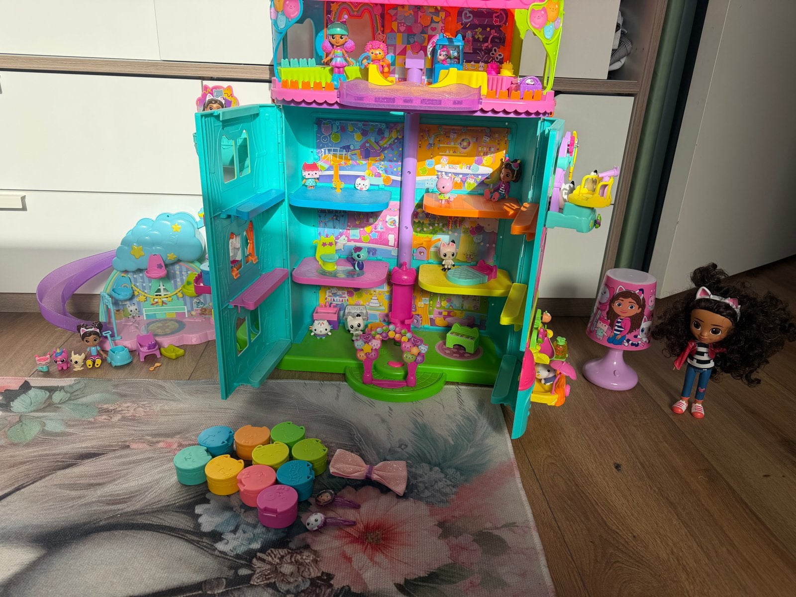 Gaby's Poppenhuis Compleet met Accessoires, Kinderen en Baby's, Ophalen of Verzenden, Zo goed als nieuw, Poppenhuis