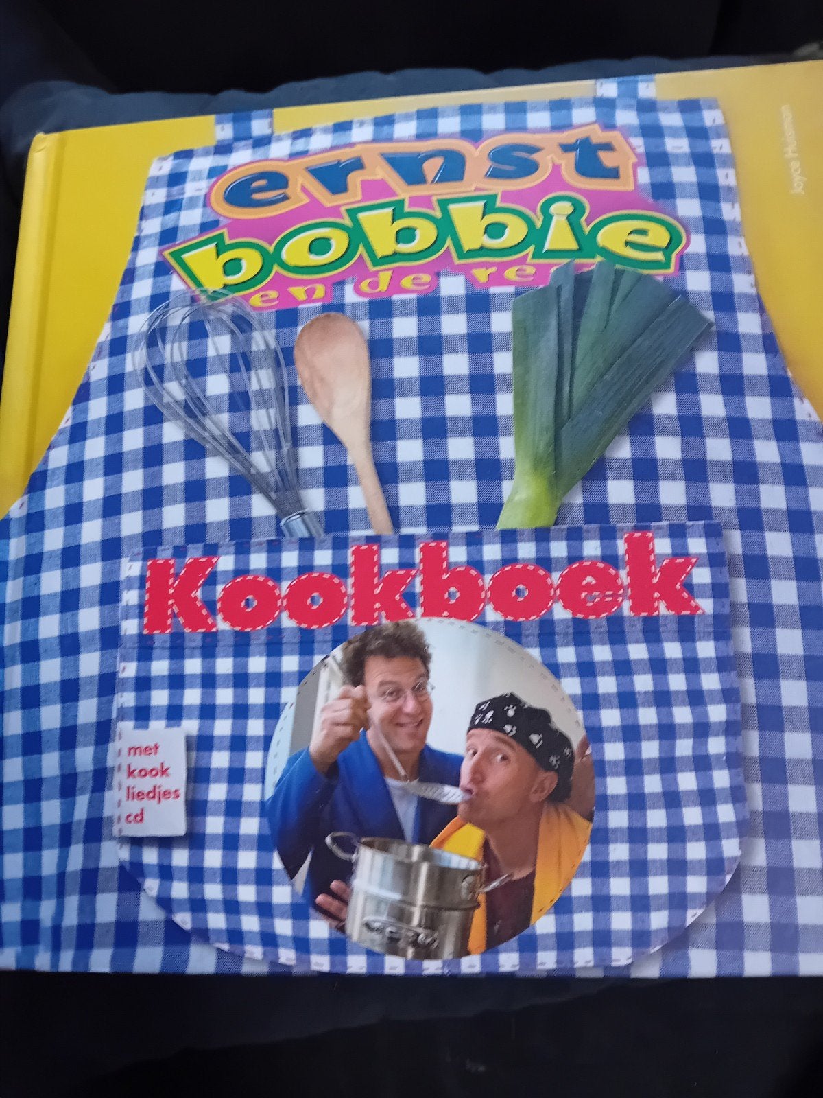 Ernst, Bobbie en de rest kookboek met kookliedjes CD, Voorgerechten en Soepen, Ophalen of Verzenden, Zo goed als nieuw, Ernst en Bobbie