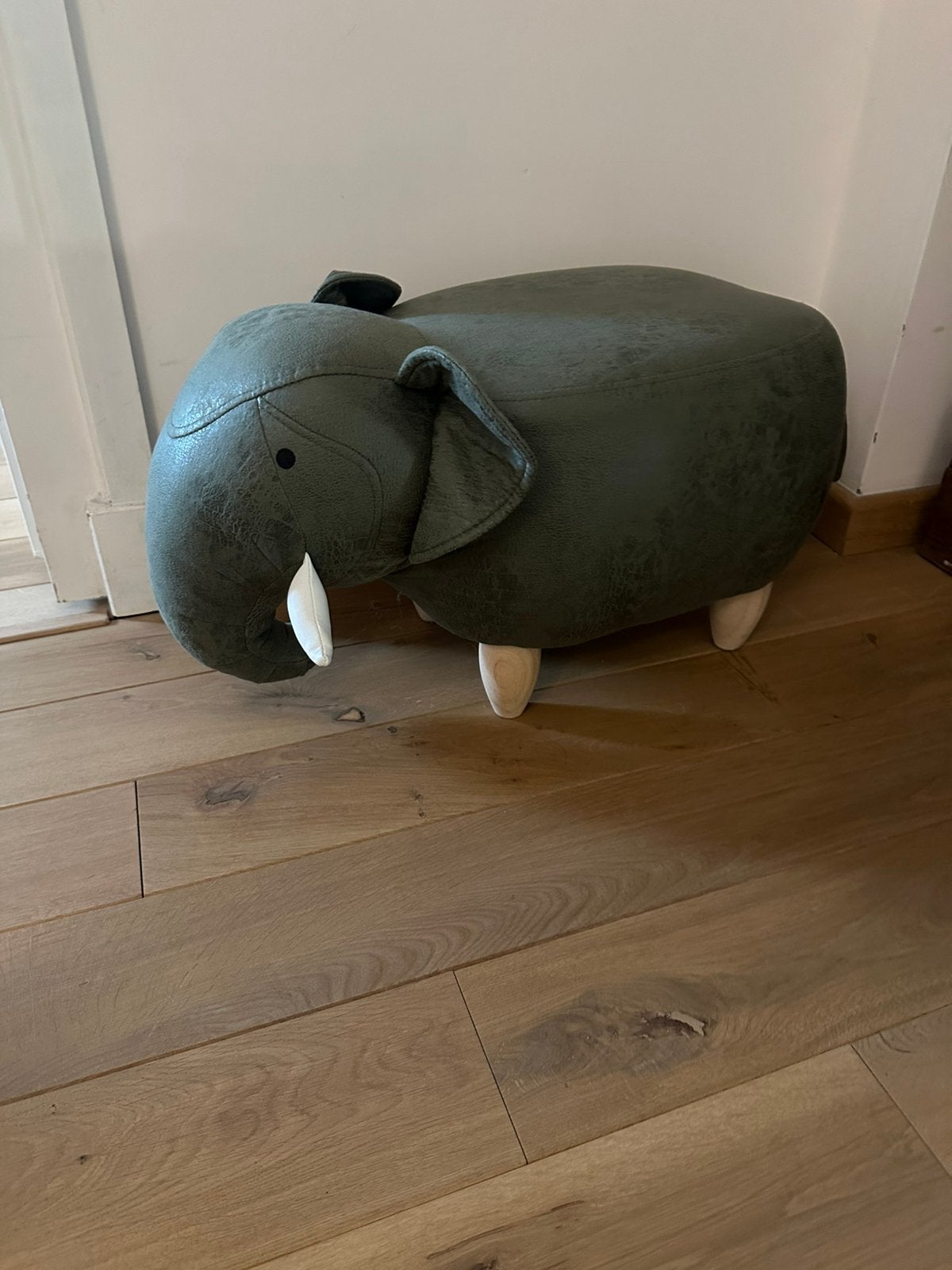 Kruk olifant, Ophalen, Zo goed als nieuw, Zitmeubel