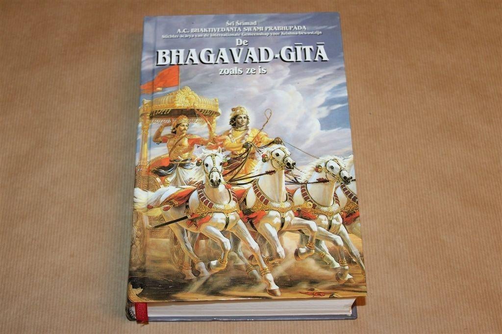 De Bhagavad-gītā Zoals Ze Is — A.C. Bhaktivedanta Swami, Boeken, Ophalen of Verzenden, Gelezen, Overige onderwerpen, Achtergrond en Informatie