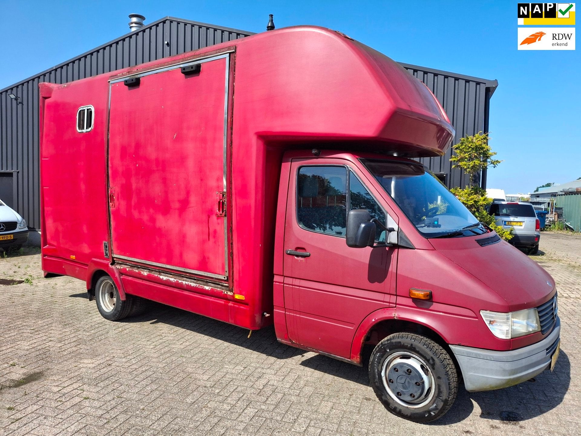 Mercedes-Benz Sprinter 412 D* paardenwagen * horcetruck *, Achterwielaandrijving, Gebruikt, 122 pk, Bedrijf