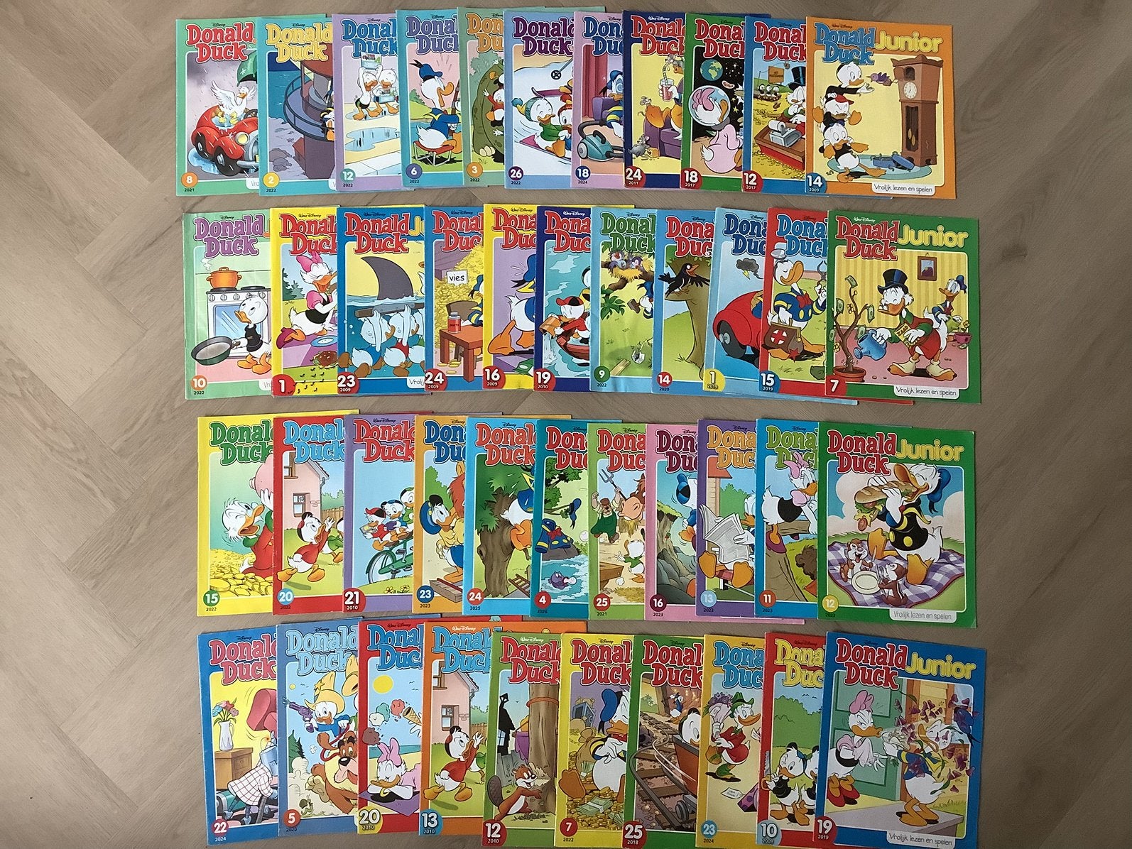 ONBESCHREVEN donald duck junior strips pstuk te koop, Meerdere comics, Ophalen of Verzenden, Europa