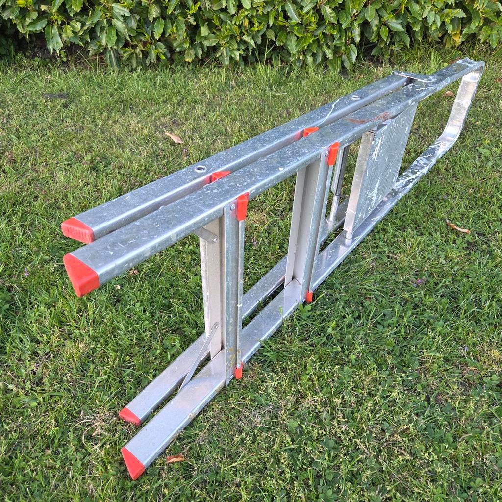 Trap huishoudtrap aluminium klustrap inklapbaar, Doe-het-zelf en Verbouw, Ladders en Trappen, Ophalen, Gebruikt, Trap, Opvouwbaar of Inschuifbaar