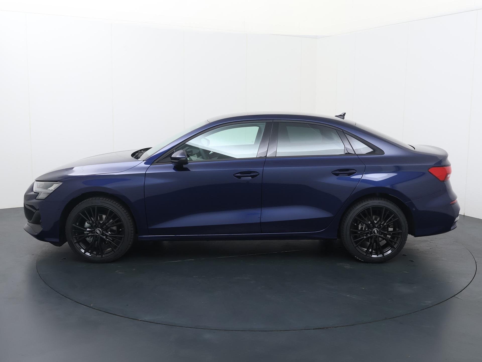 Audi A3 Limousine Pro Line 35 TFSI 150 pk 7 versn. S-tronic, 1498 cc, 4 cilinders, Blauw, Origineel Nederlands