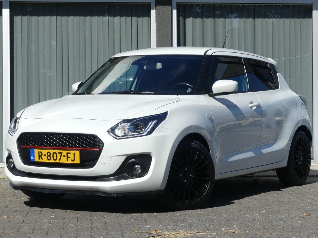 Suzuki Swift 1.2 Select Smart Hybrid Apple Carpl/Andr Auto,, Auto's, Suzuki, Stof, Gebruikt, 4 cilinders, Bedrijf