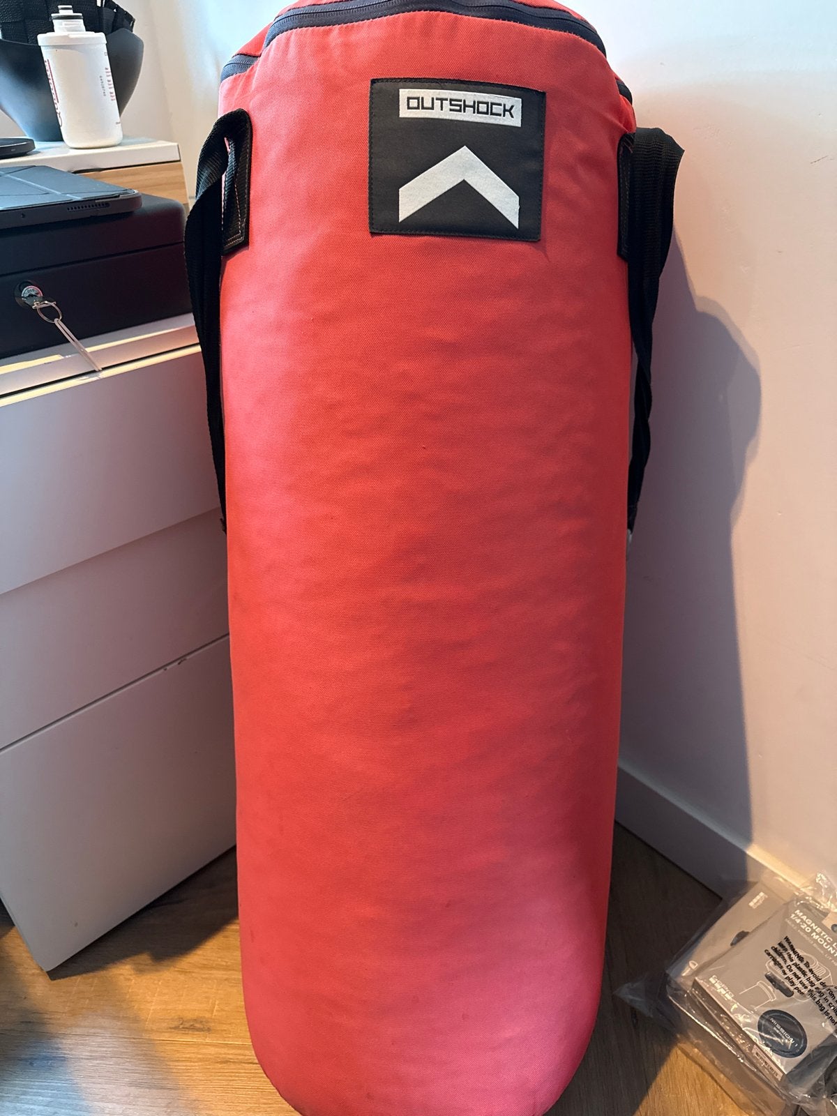 Outshock Bokszak 14 kg - Perfect voor thuistraining, Ophalen, Gebruikt, Bokszak