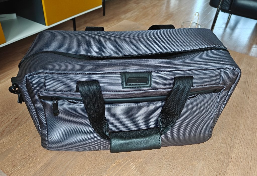 Porsche Design-schoudertas, Ophalen of Verzenden, Nieuw, Grijs