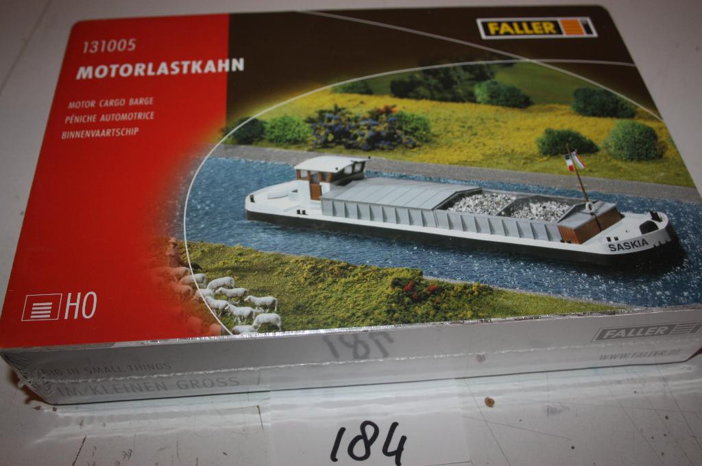 184: Faller 131005: binnenvaartvrachtschip, Overige merken, Gelijkstroom of Wisselstroom, Brug, Tunnel of Gebouw, Ophalen of Verzenden