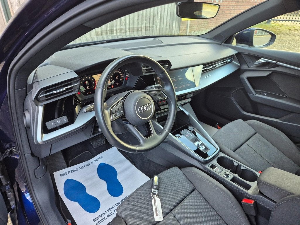 Audi A3 Sportback 40 TFSI e Buss. Ed. SOH 97% LED, Virtual,, Auto's, Audi, Stof, Gebruikt, Euro 6, 4 cilinders