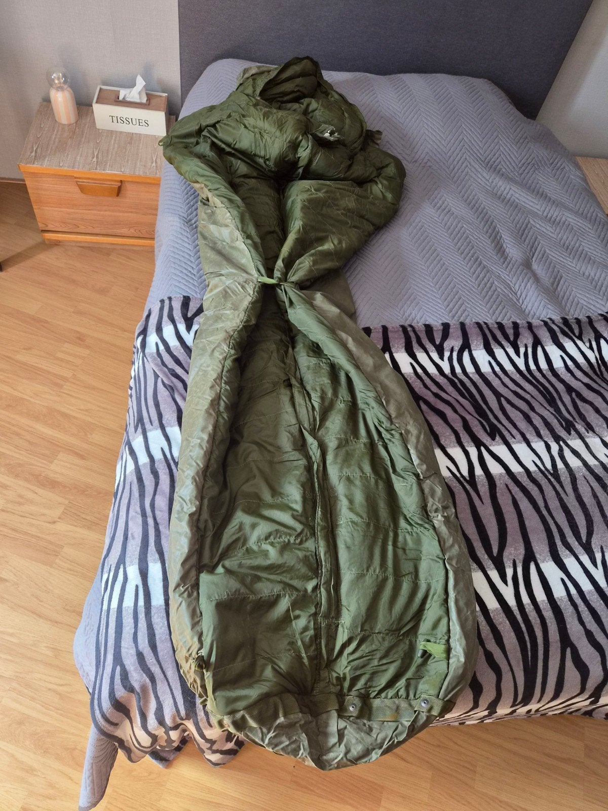 Originele Britse Leger Slaapzak - Arctic / Dons - Maat: LONG, Ophalen of Verzenden, Landmacht, Nederland, Kleding of Schoenen