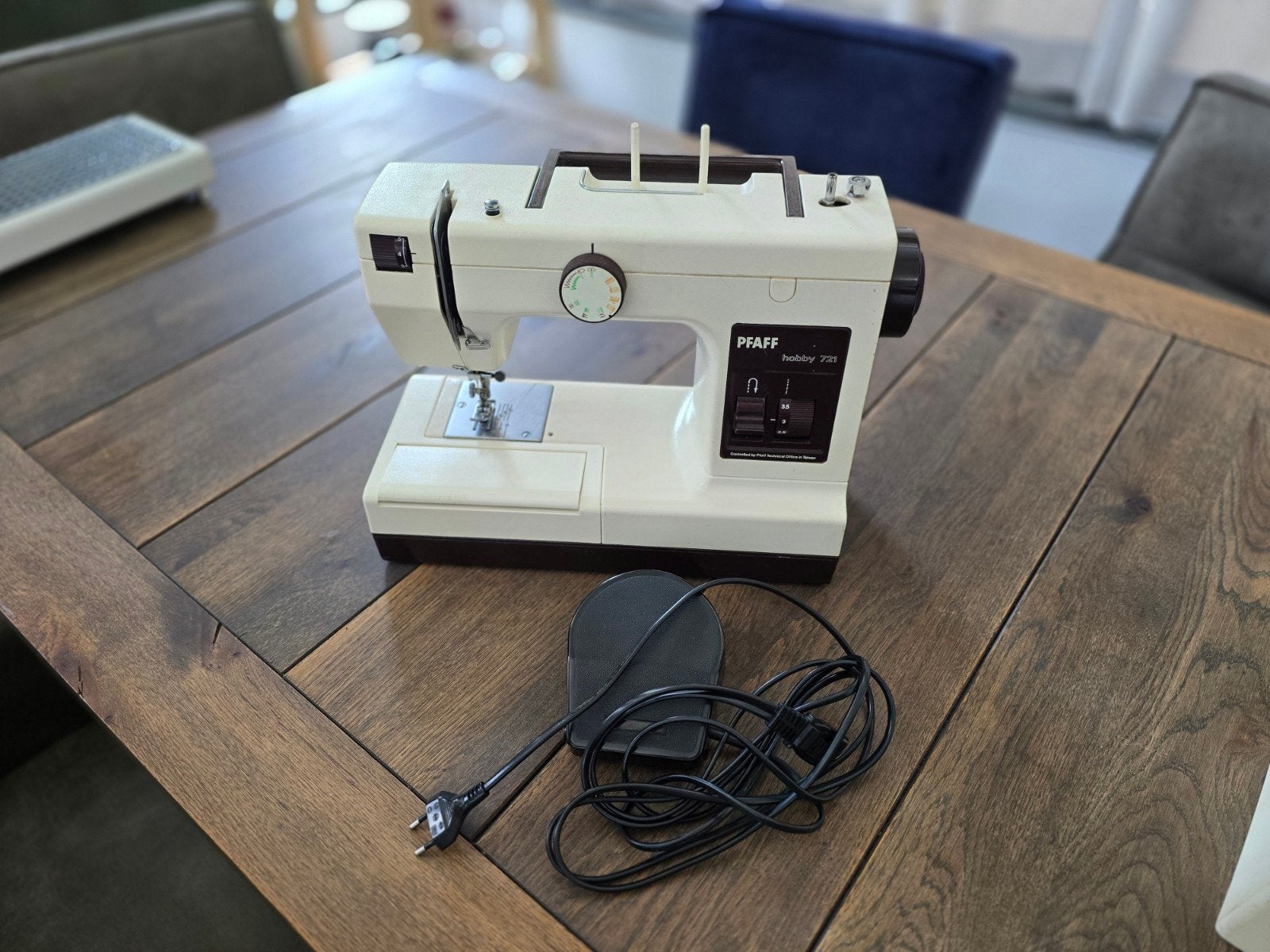 Pfaff hobby 721 naaimachine, Hobby en Vrije tijd, Naaimachines en Toebehoren, Ophalen, Gebruikt, Naaimachine, Pfaff