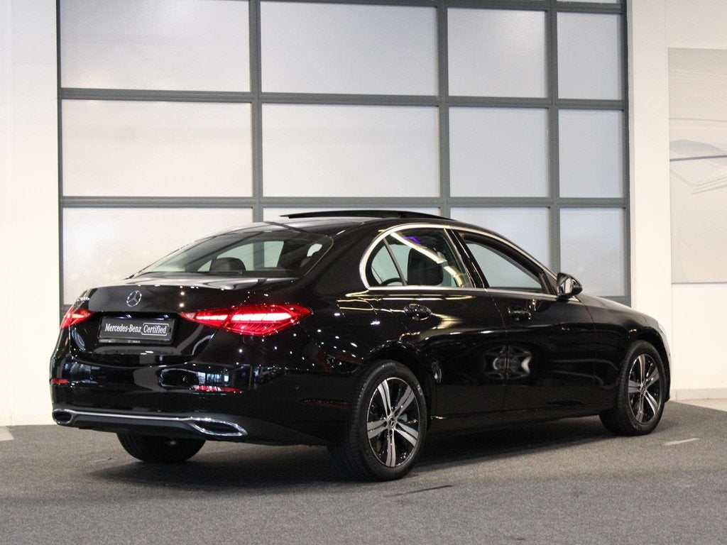 Mercedes-Benz C-Klasse Limousine 300 e Business Line Panoram, Automaat, 4 cilinders, Leder en Stof, Zwart