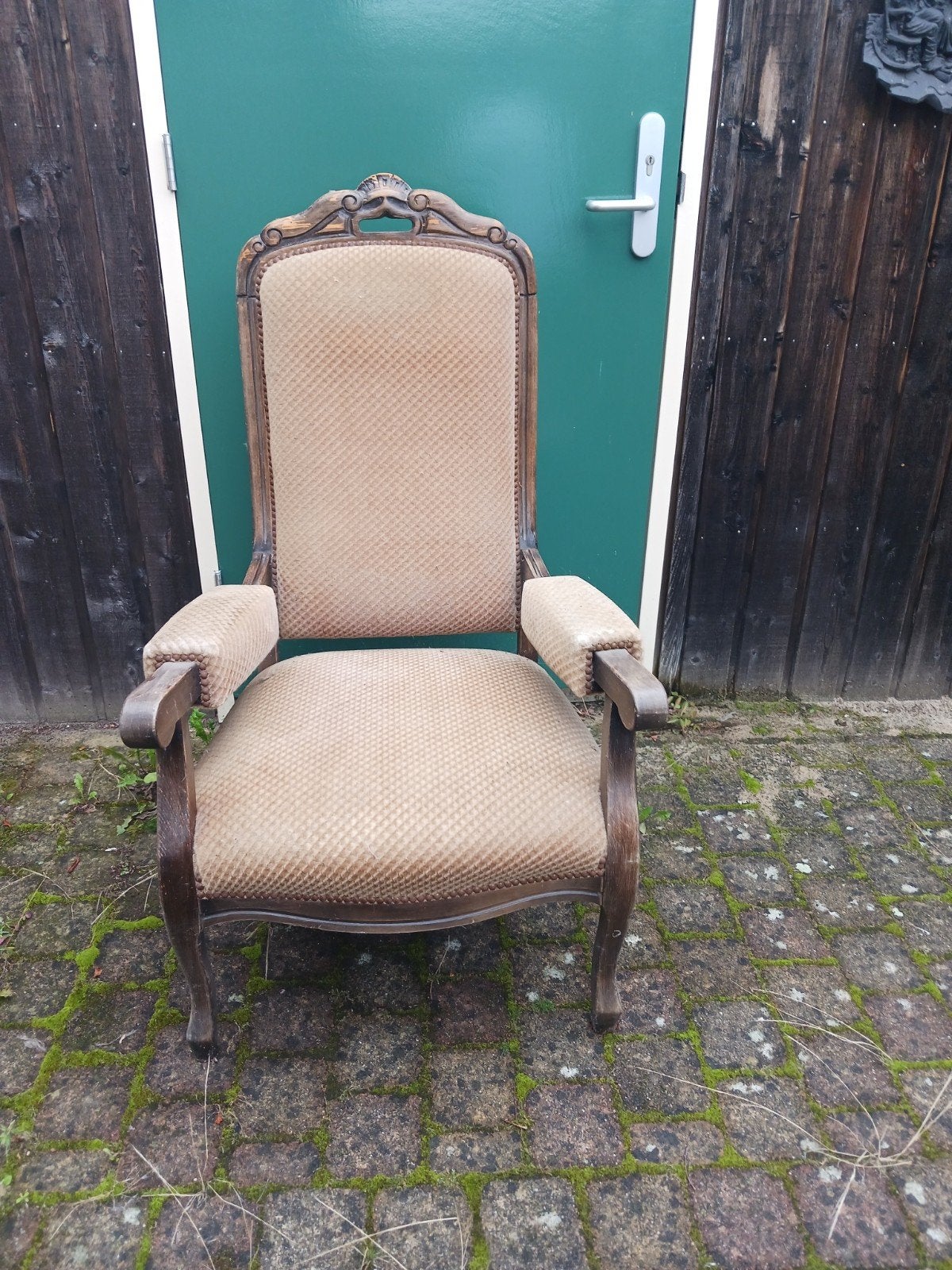 2 Gratis Fauteuils, beetje stoffig verder prima., Ophalen, Gebruikt, Hout