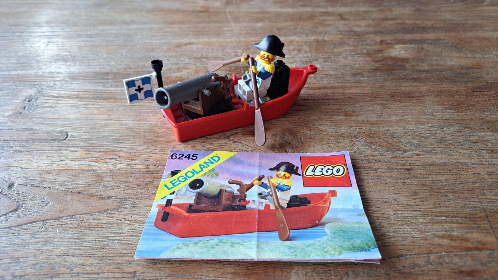 LEGO Legoland 6245 - Compleet met minifigure en boekje, Ophalen of Verzenden, Gebruikt, Overige merken