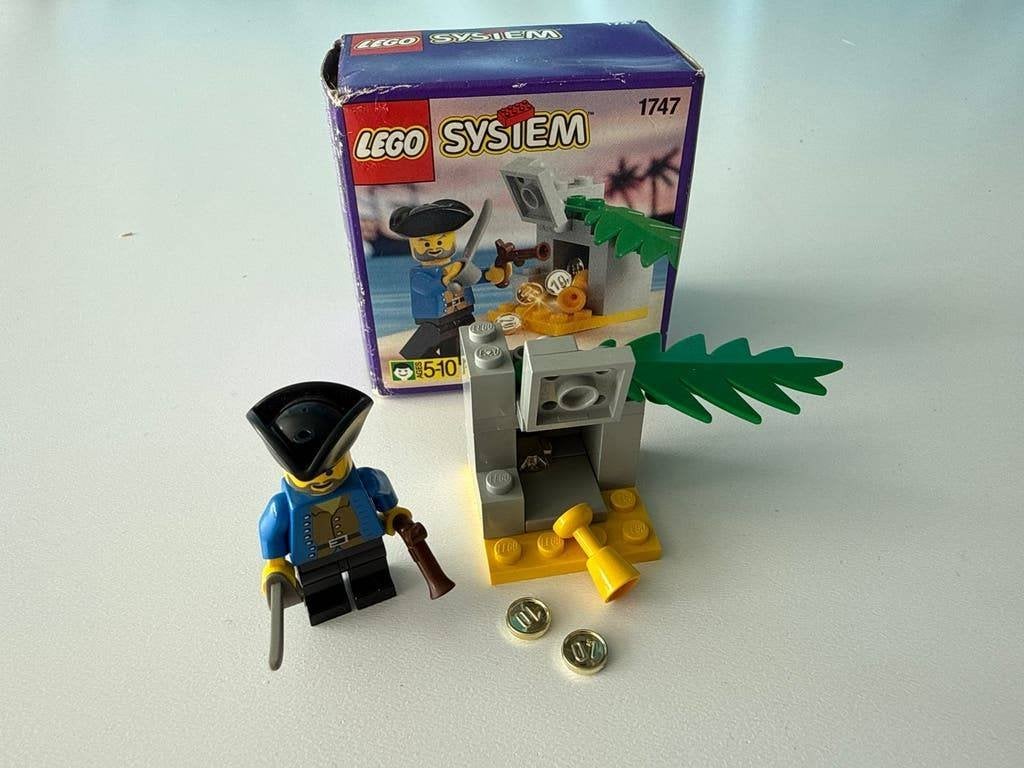 LEGO System 1747 Piraat met schatkist (mist handleiding), Ophalen of Verzenden, Gebruikt