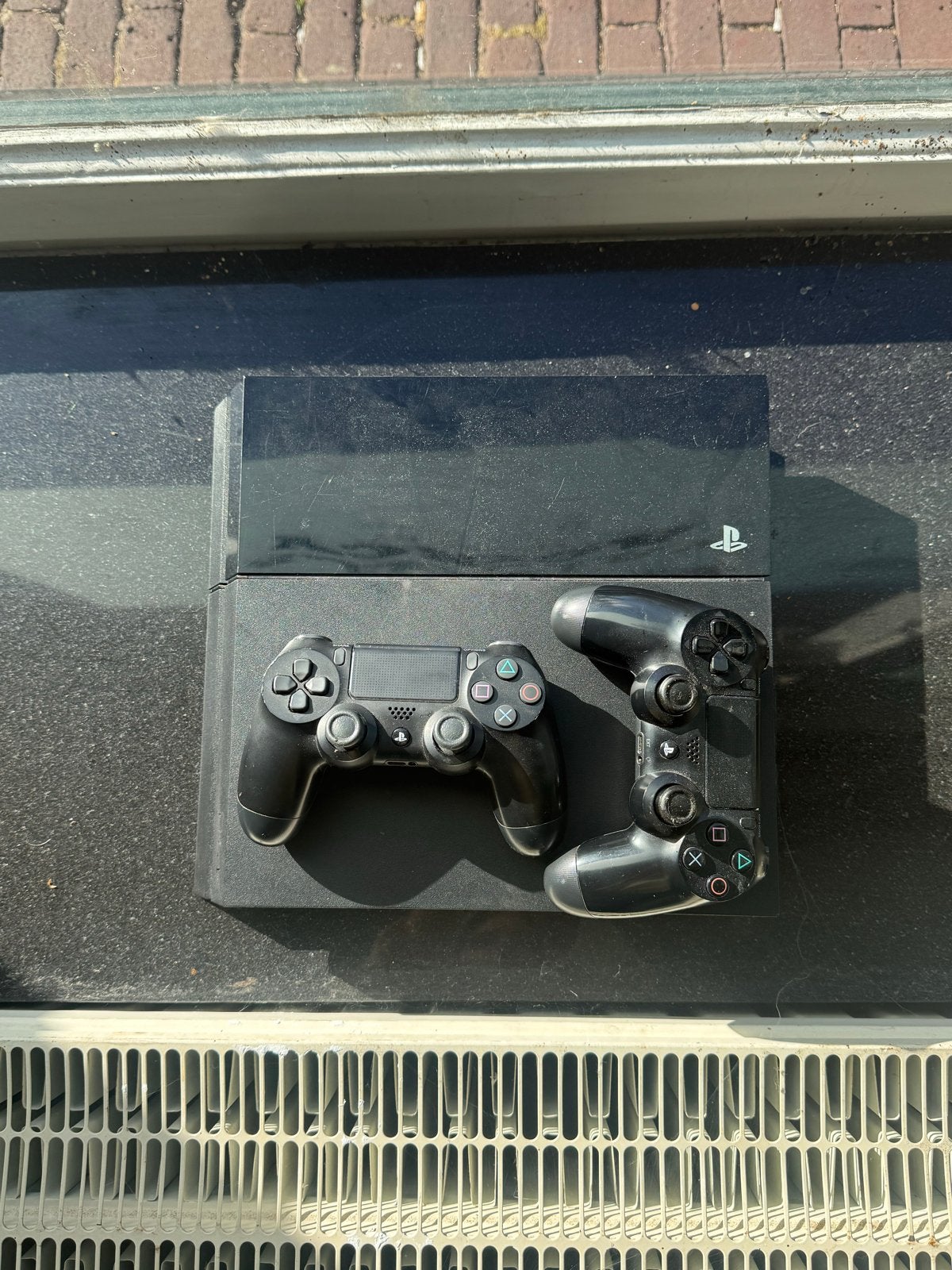 Sony PlayStation 4 (PS4) met 2 controllers, Ophalen, Met 2 controllers, Original, 500 GB