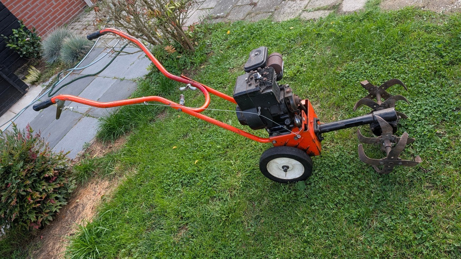Ariens 2hp tuinfrees, Tuin en Terras, Ophalen, Gebruikt