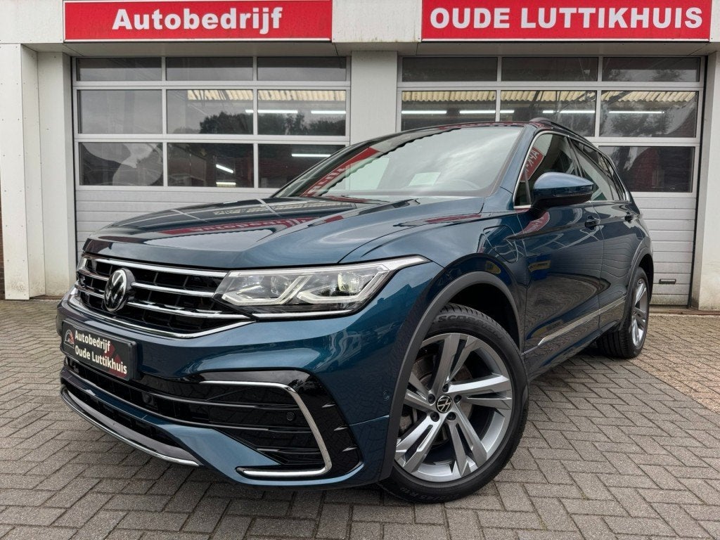 Volkswagen TIGUAN 1.4TSI eHybrid 245PK R-Line Camera Virtual, Auto's, Automaat, Huisgarantie, 4 cilinders, Met garantie (alle)