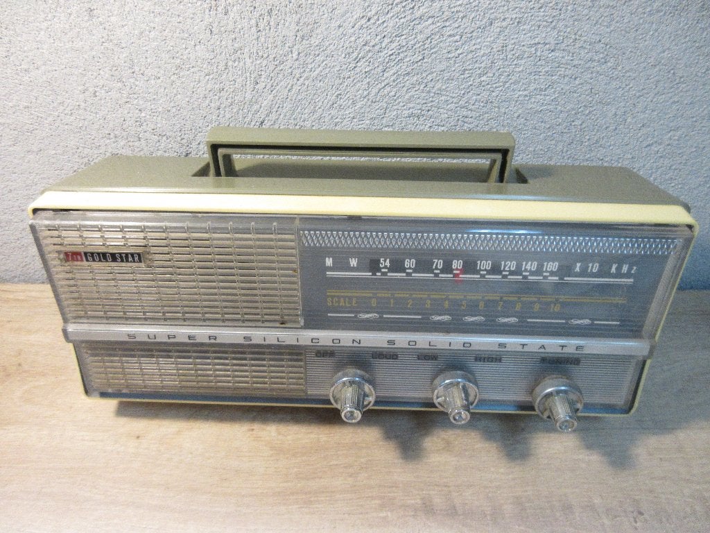 Vintage draagbare radio, Ophalen of Verzenden, Gebruikt, Transistorradio