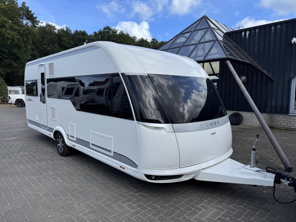 Hobby Premium 560 UL 2018 | Enkele bedden | Voortent, Caravans en Kamperen, Rondzit, Hobby, Bedrijf, Schokbreker