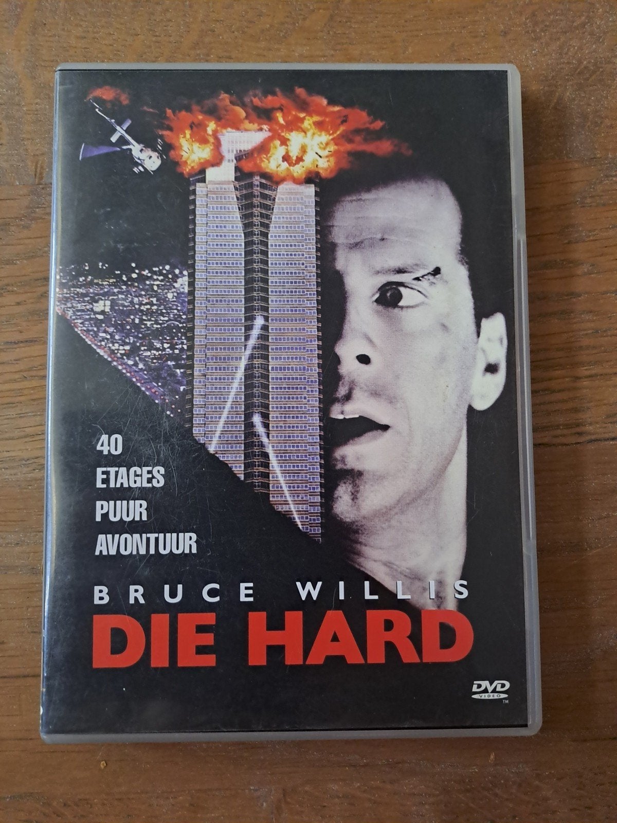 Dvd,  Die Hard - Bruce Willis Actiethriller, Vanaf 16 jaar, Ophalen of Verzenden, Zo goed als nieuw, Actiethriller