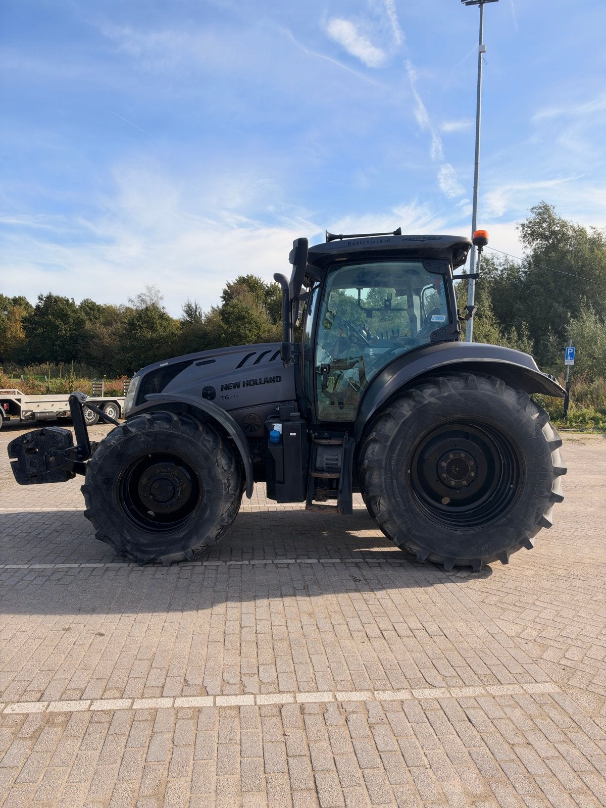 New Holland T6.175 Goed onderhouden, Gebruikt, Ophalen of Verzenden, Meer dan 160 Pk, 5000 tot 7500