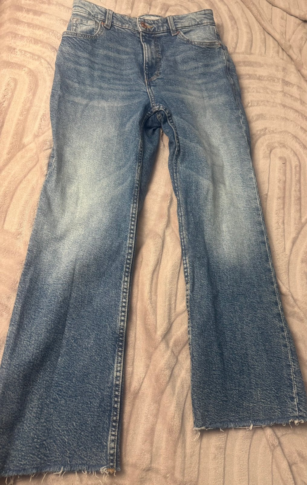 Bershka jeans, Verzenden, Zo goed als nieuw, Blauw, W28 - W29 (confectie 36)