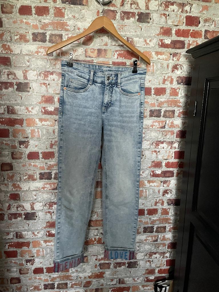 MAC jeans spijkerbroek licht blauw met letters maat 27 34, Blauw, MAC, Ophalen of Verzenden, Zo goed als nieuw