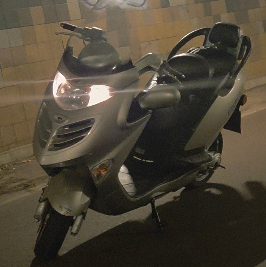 Kymco Grand dink champagne 50cc 2t, Ophalen, Tweetakt, Gebruikt, Overige modellen