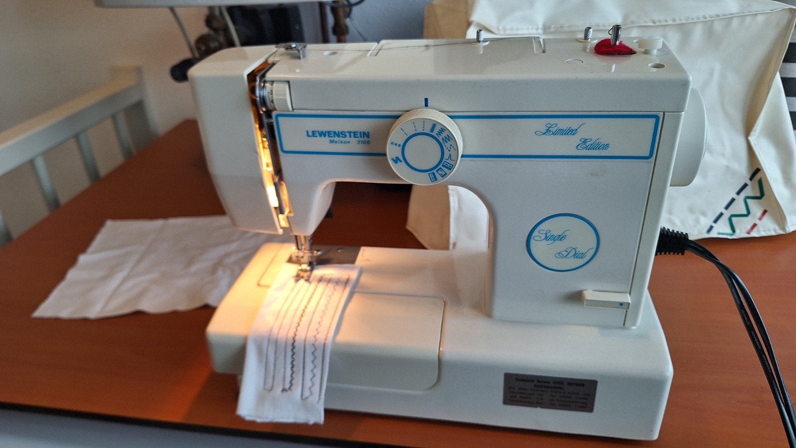 Lewenstein Melson 3106 Naaimachine - Zo goed als nieuw, Ophalen of Verzenden, Zo goed als nieuw, Naaimachine, Lewenstein