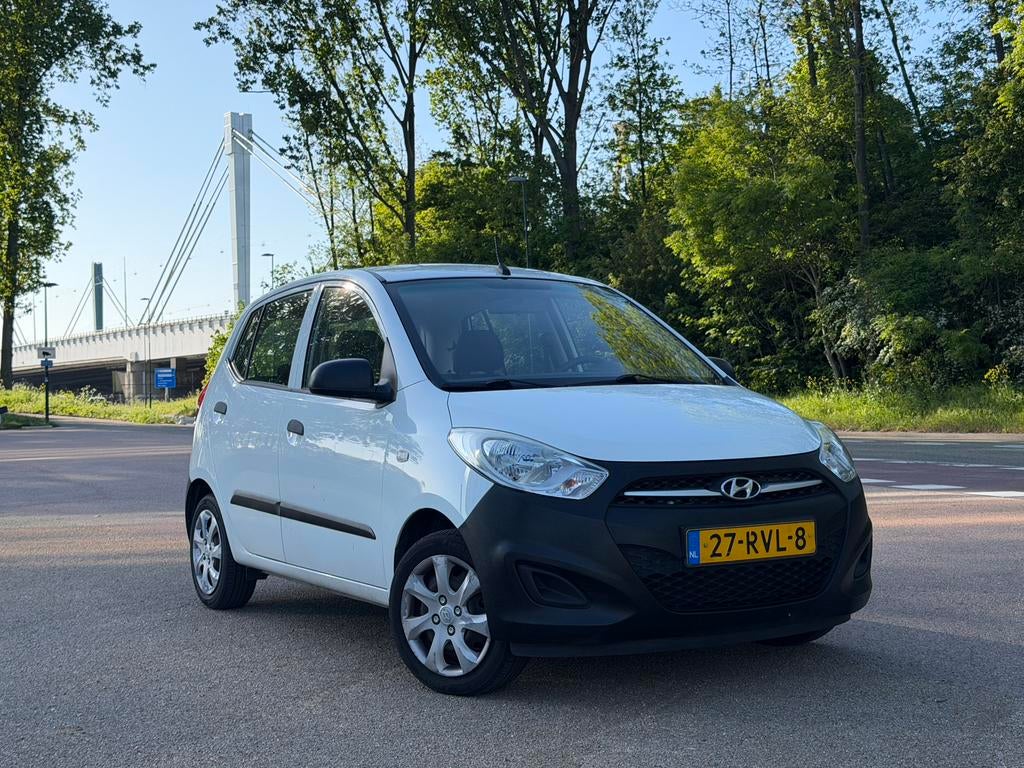Hyundai i10 5D 2011 Wit |2e EIG |APPLE CARPLAY |APK 04-2027, Auto's, Hyundai, Euro 5, Stof, 4 cilinders, Wit