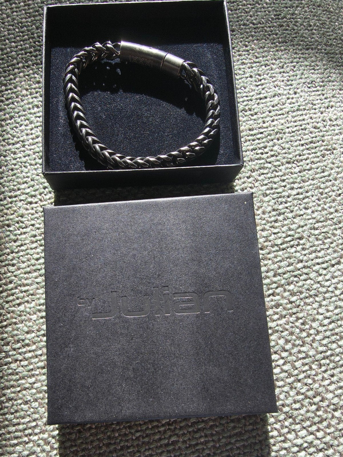 IXXXI By Julian armband NIEUW IN DOOS, Ophalen of Verzenden, Nieuw, Zwart, Staal