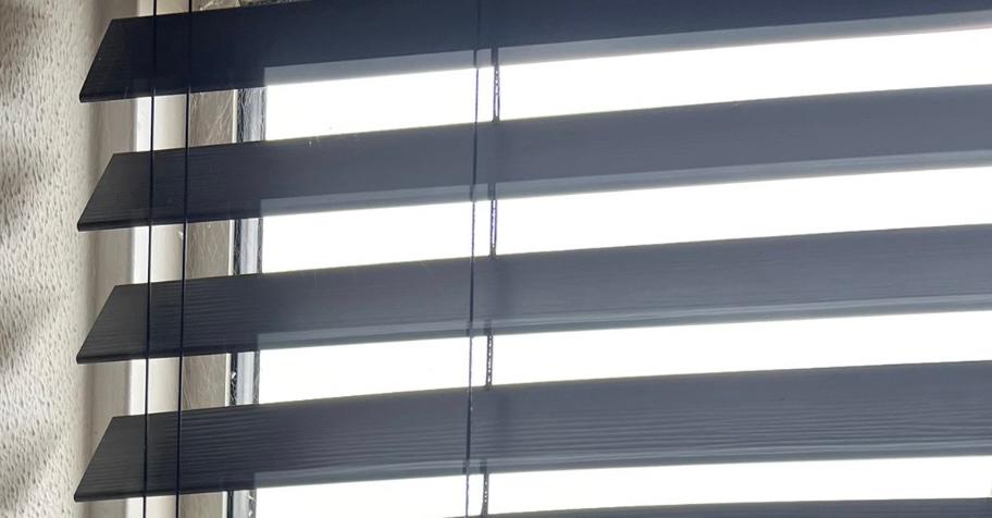 Houten lamellen met privacysluiting 50 mm - paulowniahout, Huis en Inrichting, Stoffering | Gordijnen en Lamellen, Ophalen of Verzenden