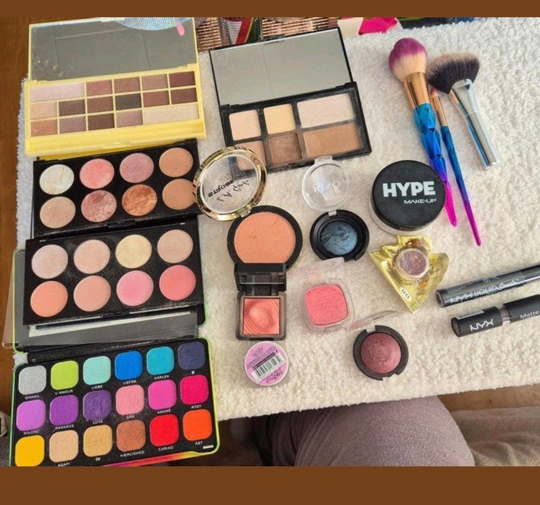 Makeup bundel 3, diverse merken! Makeup, kleding, tassen enz, Sieraden, Tassen en Uiterlijk, Uiterlijk | Cosmetica en Make-up