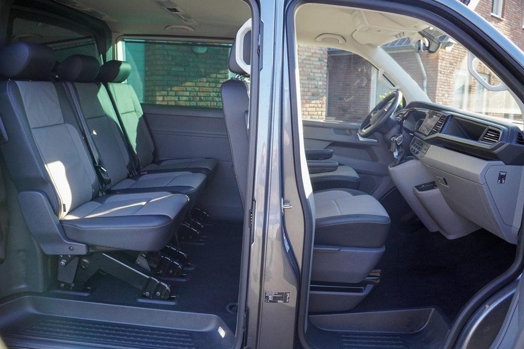 Volkswagen Transporter 2.0 TDI 204 pk DSG Aut. Highline Edit, Gebruikt, Euro 6, 4 cilinders, Adaptive Cruise Control