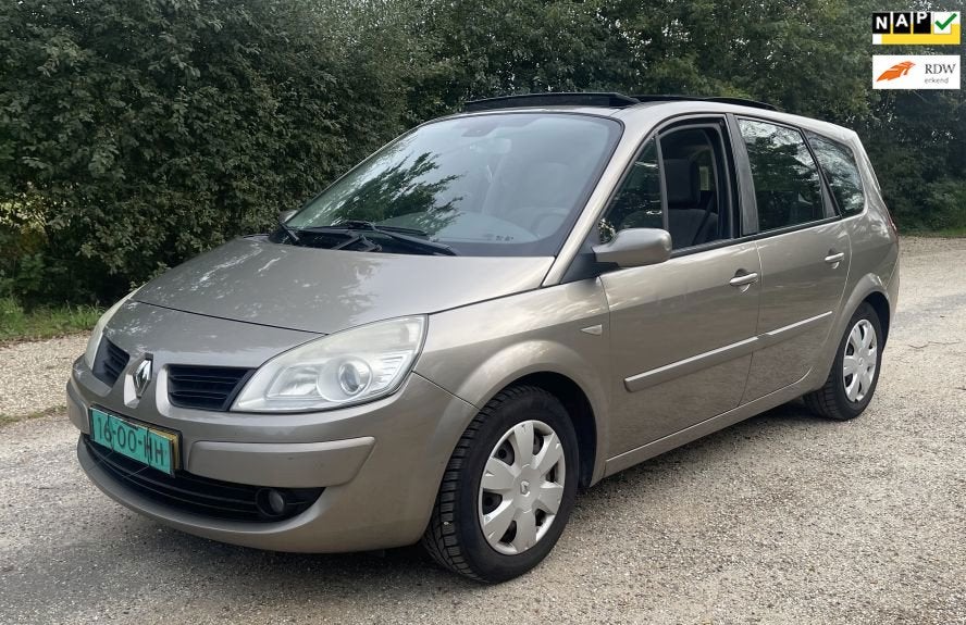 Renault Grand Scénic LPG-G3 goedkoop tanken! Nieuwe APK Inr, Auto's, Voorwielaandrijving, 1998 cc, 135 pk, Gebruikt