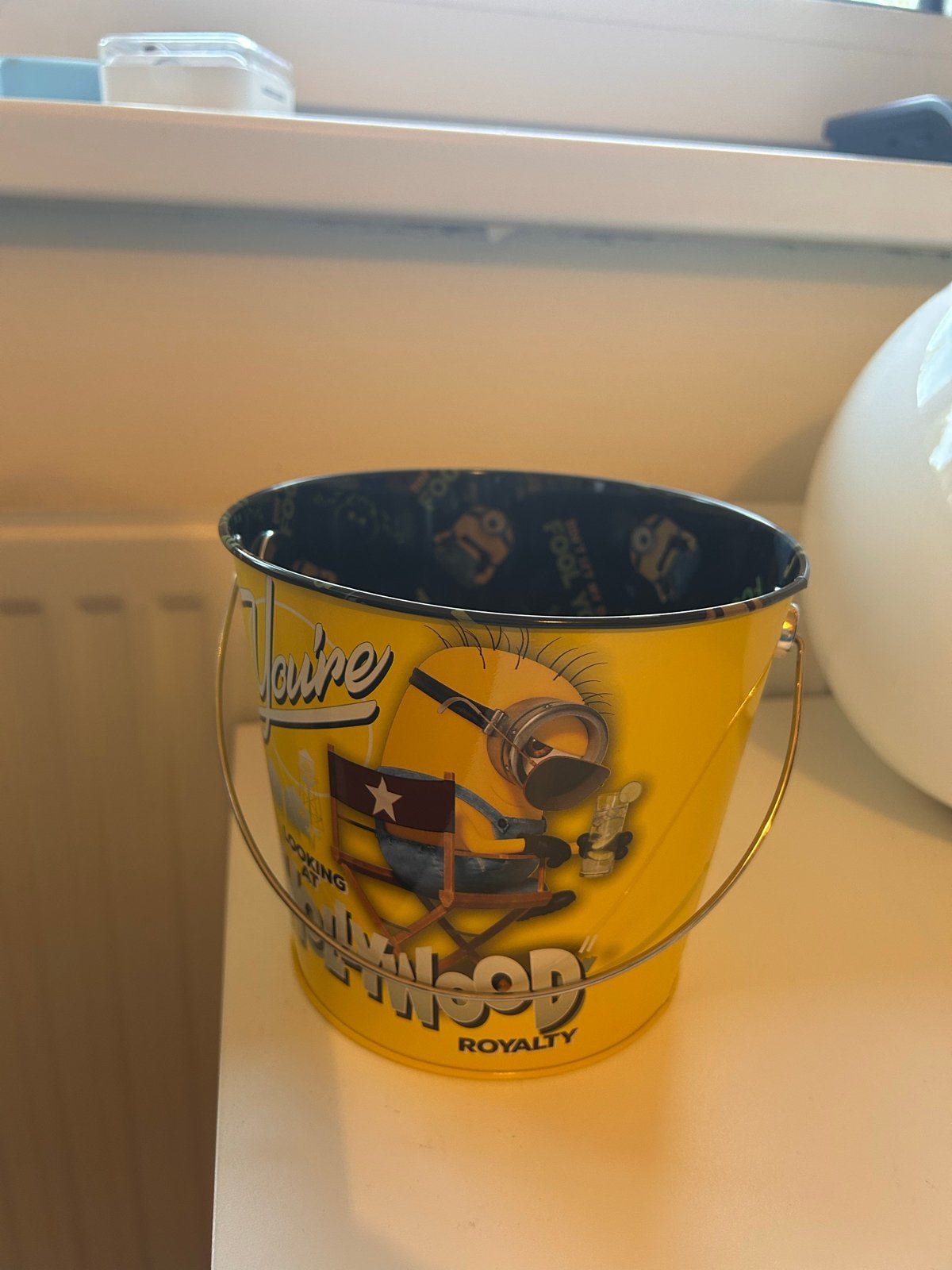 Minions emmer - Leuk voor snacks of decoratie, Ophalen of Verzenden, Zo goed als nieuw