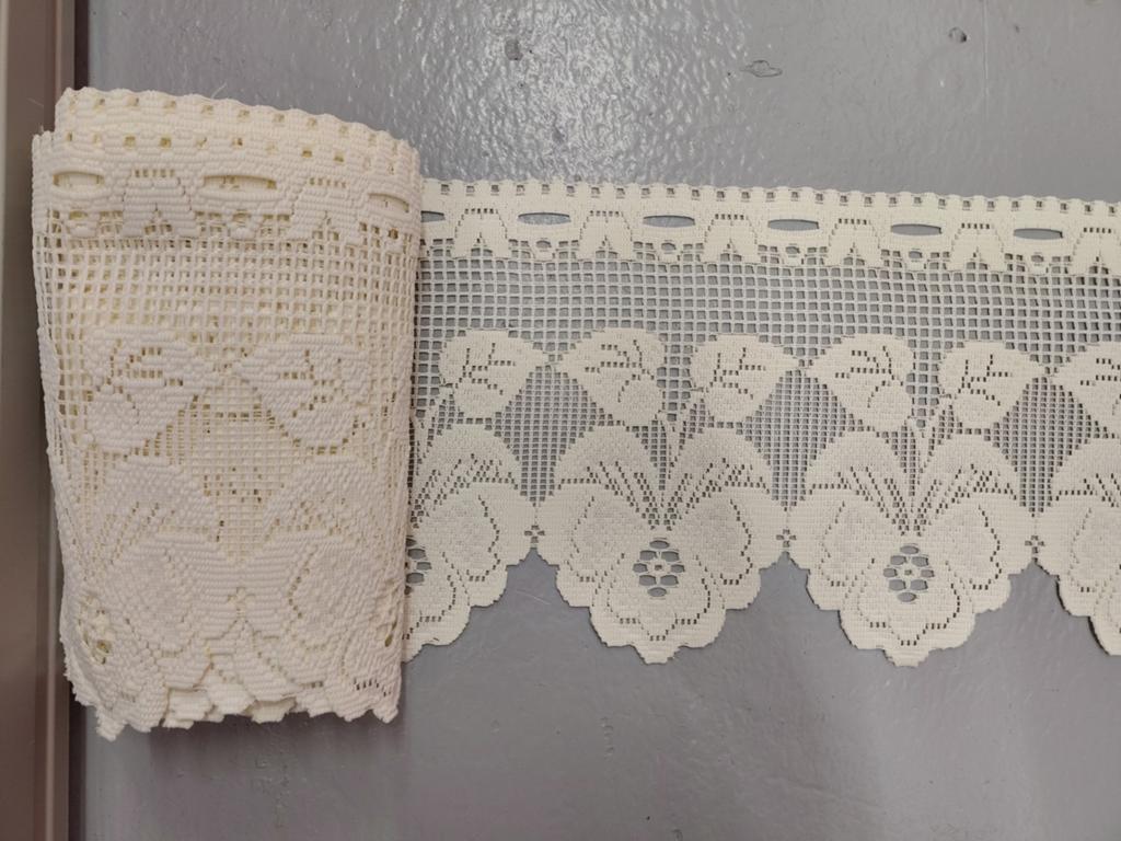 Mooie vitrage, 29.5 cm hoog, nieuw, per meter, Ophalen of Verzenden