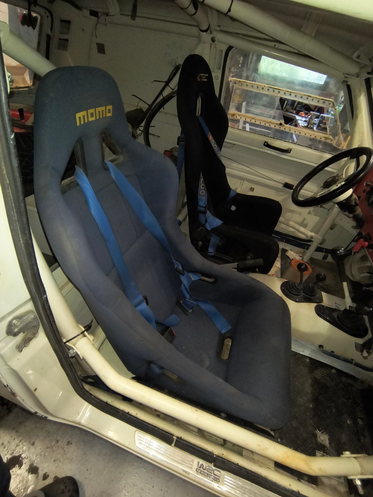 Momo Corse kuipstoel met 2 Sparco 4-punts gordels, Auto diversen, Ophalen, Gebruikt
