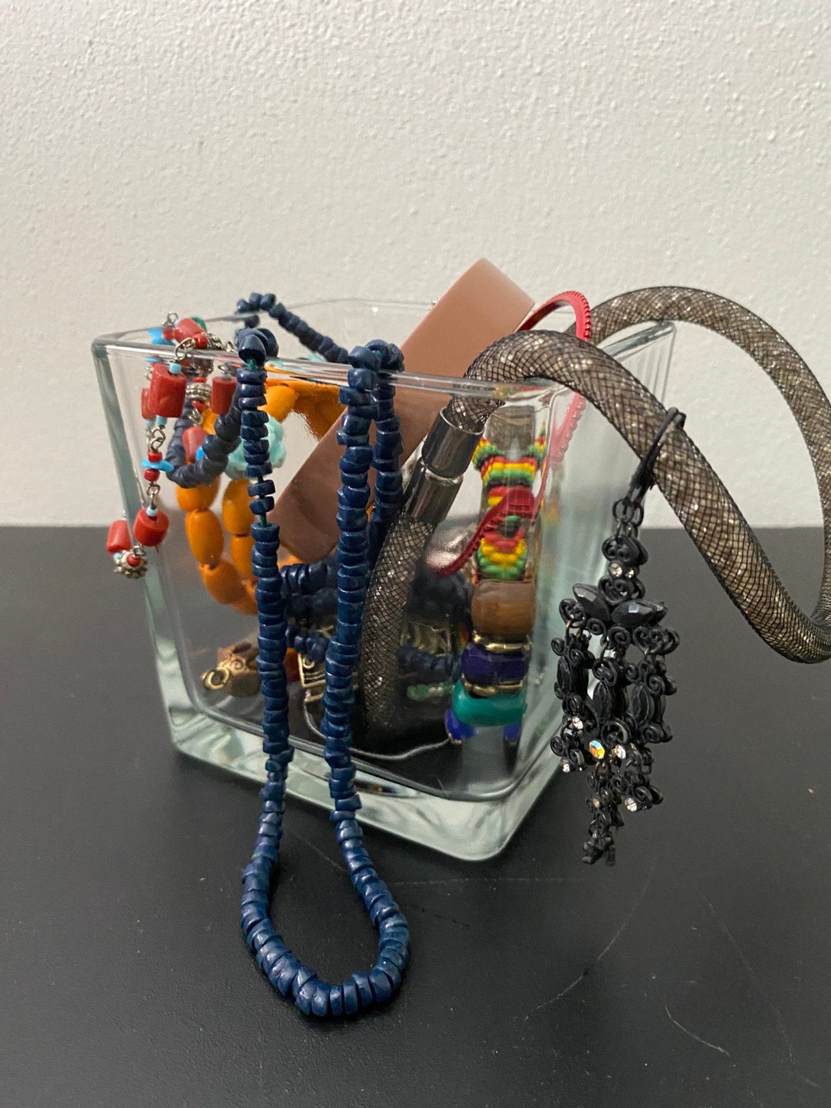 Sieraden lot + glazen opbergbak, Ophalen of Verzenden, Zo goed als nieuw, Overige materialen
