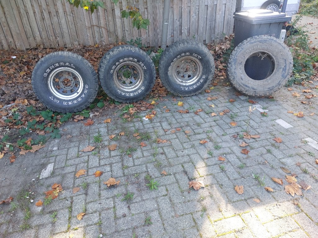 4 General Grabber Mud Terrain offroad autobanden ( 501179), Ophalen