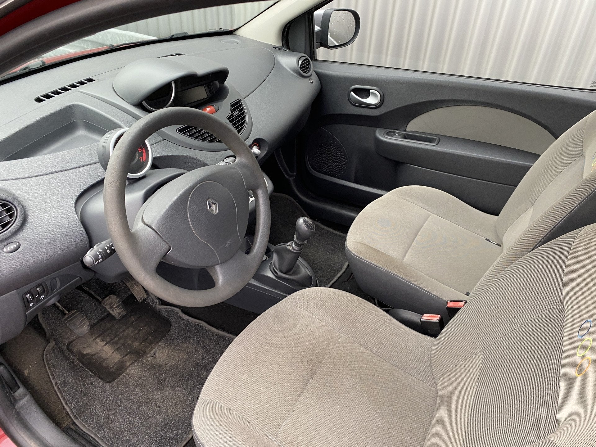 Renault Twingo 1.2-16V Collection met Airconditioning en Nie, Auto's, Gebruikt, 4 cilinders, 4 stoelen, Origineel Nederlands