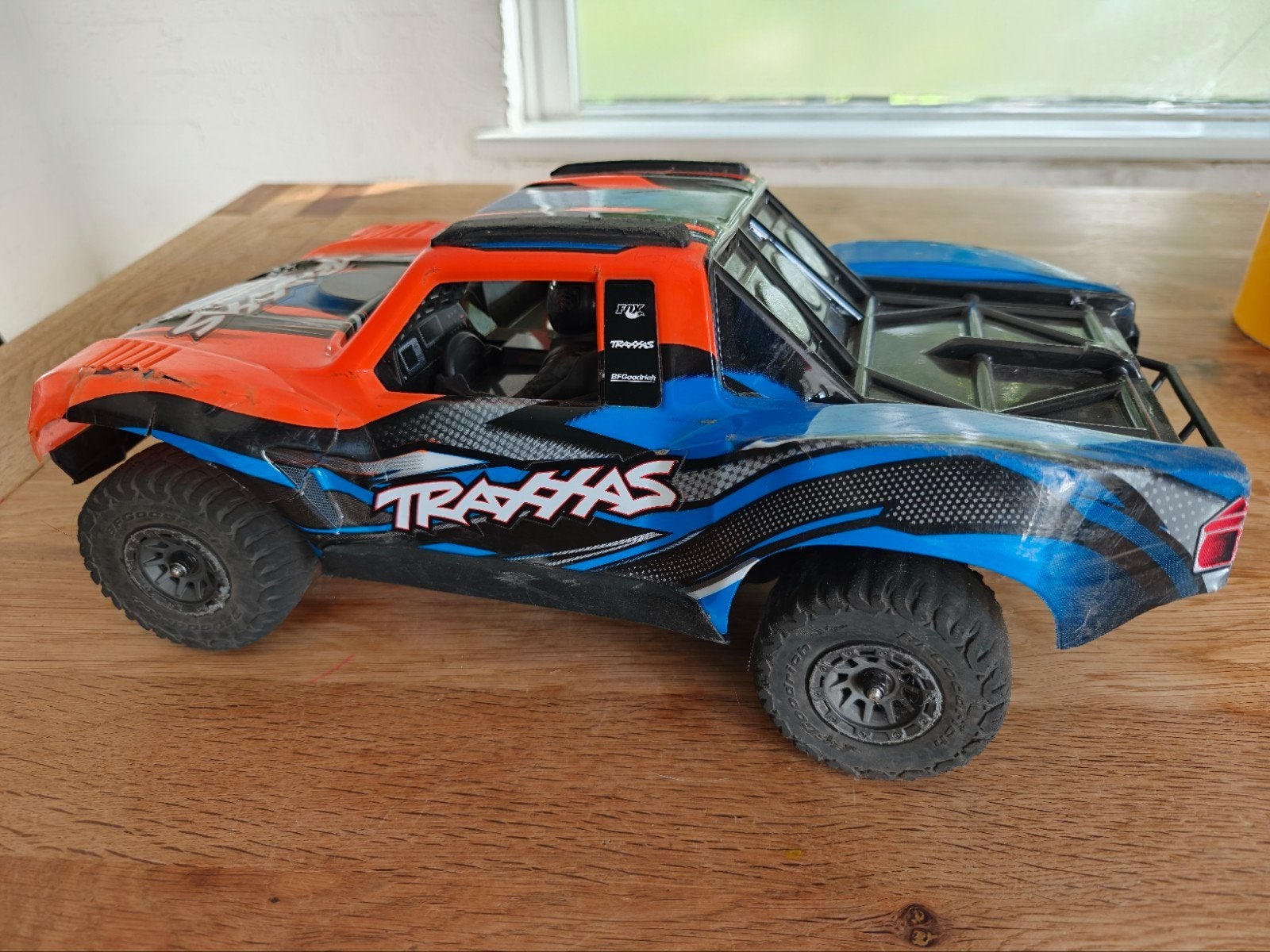 Traxxas Mini Slash 2s met Lipo accu en zender, Elektro, Gebruikt, Auto offroad, Ophalen of Verzenden